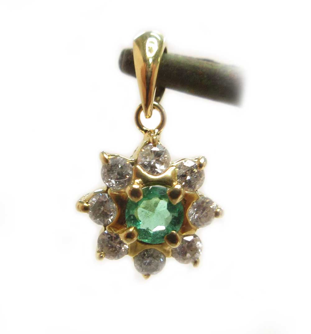 リング切断からのペンダントトップ完成品_18金+ダイヤ+エメラルド